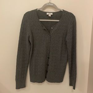 Gray classic sweater cardigan.